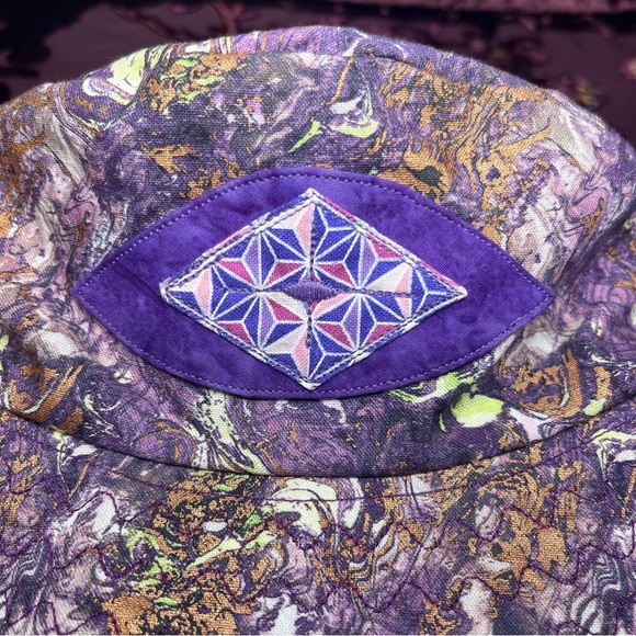 👁patchwork bucket hat👁 - Picture 6 of 9